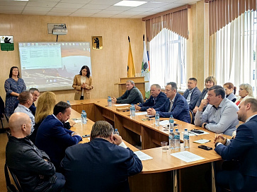Центр экспорта провел круглый стол в Любимском МО