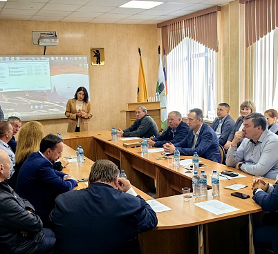 Центр экспорта провел круглый стол в Любимском МО